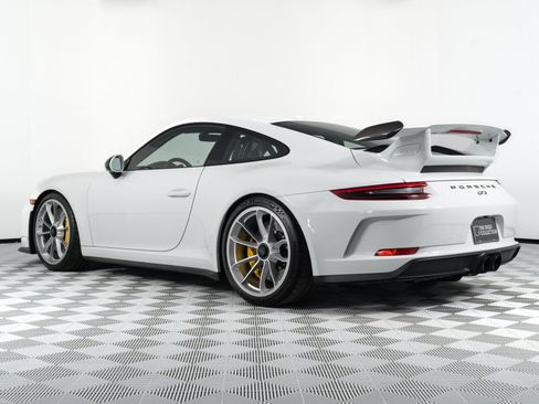Used 2018 Porsche 911 GT3 image 5