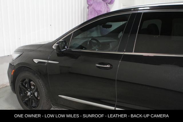 Used 2023 Buick Enclave Essence w/ Experience Buick Package AWD/4WD image 30