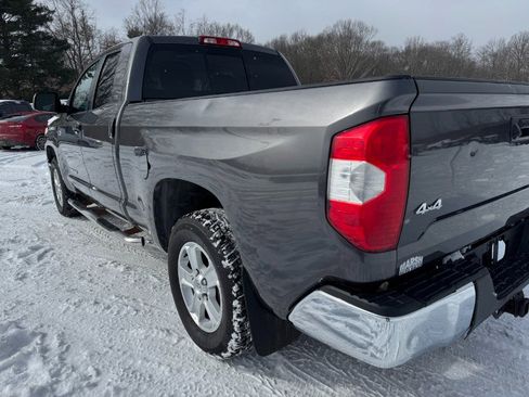 Used 2016 Toyota Tundra SR5 image 10
