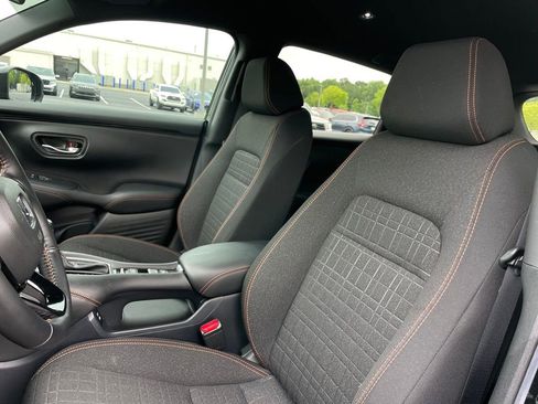 Certified 2025 Honda HR-V Sport image 25