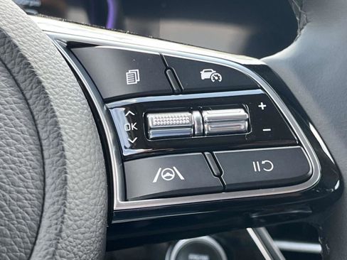 New 2026 Kia Seltos S FWD image 24