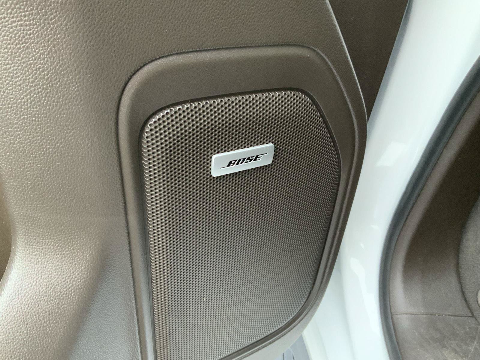Used 2019 GMC Sierra 1500 SLT w/ SLT Premium Plus Package AWD/4WD image 25