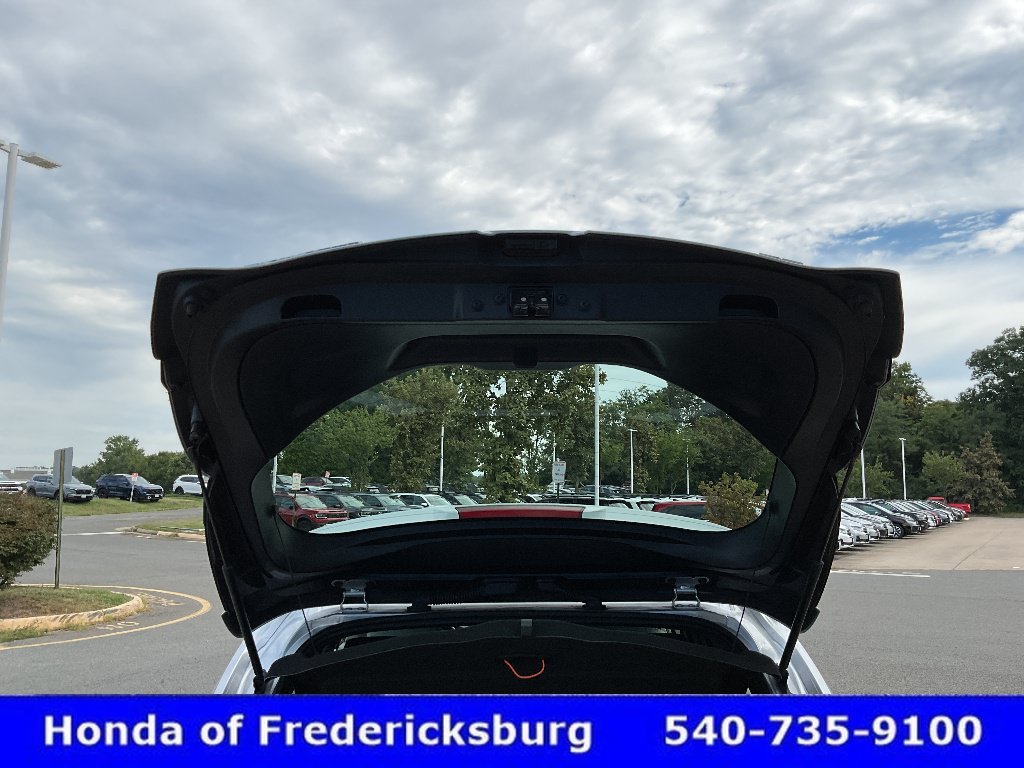 Used 2021 Toyota Corolla SE FWD image 30