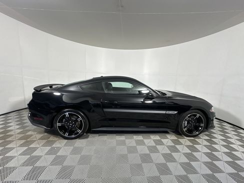 Used 2019 Ford Mustang GT Premium w/ Equipment Group 401A image 8