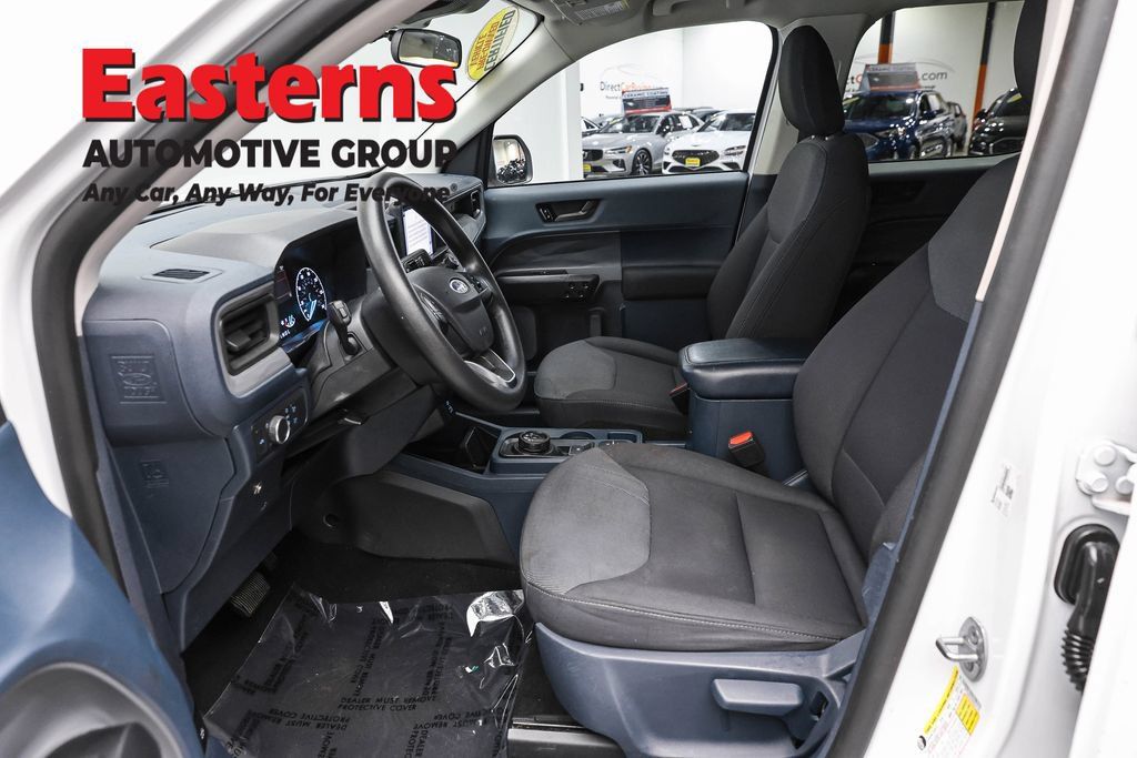 Used 2024 Nissan Armada SL w/ Captain's Chairs Package AWD/4WD image 44
