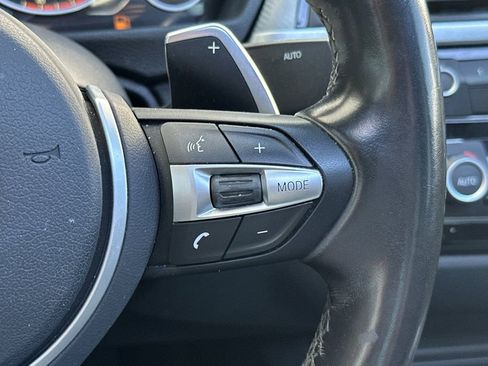 Used 2018 BMW 330i w/ M Sport Package image 27