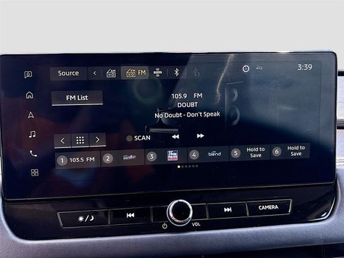 Used 2025 Mitsubishi Outlander SE FWD image 15