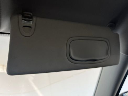 Used 2020 Jeep Cherokee Trailhawk w/ Cold Weather Group image 86