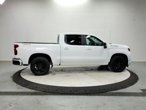 Used 2023 Chevrolet Silverado 1500 RST w/ Rally Edition AWD/4WD image 9