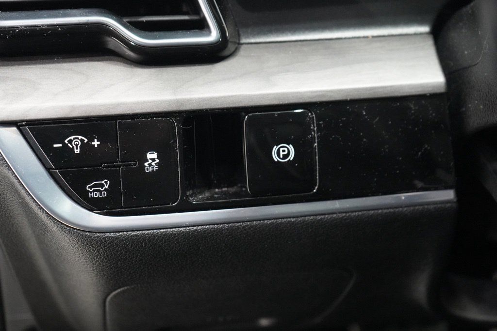 Used 2023 Kia Sportage X-Pro AWD/4WD image 21