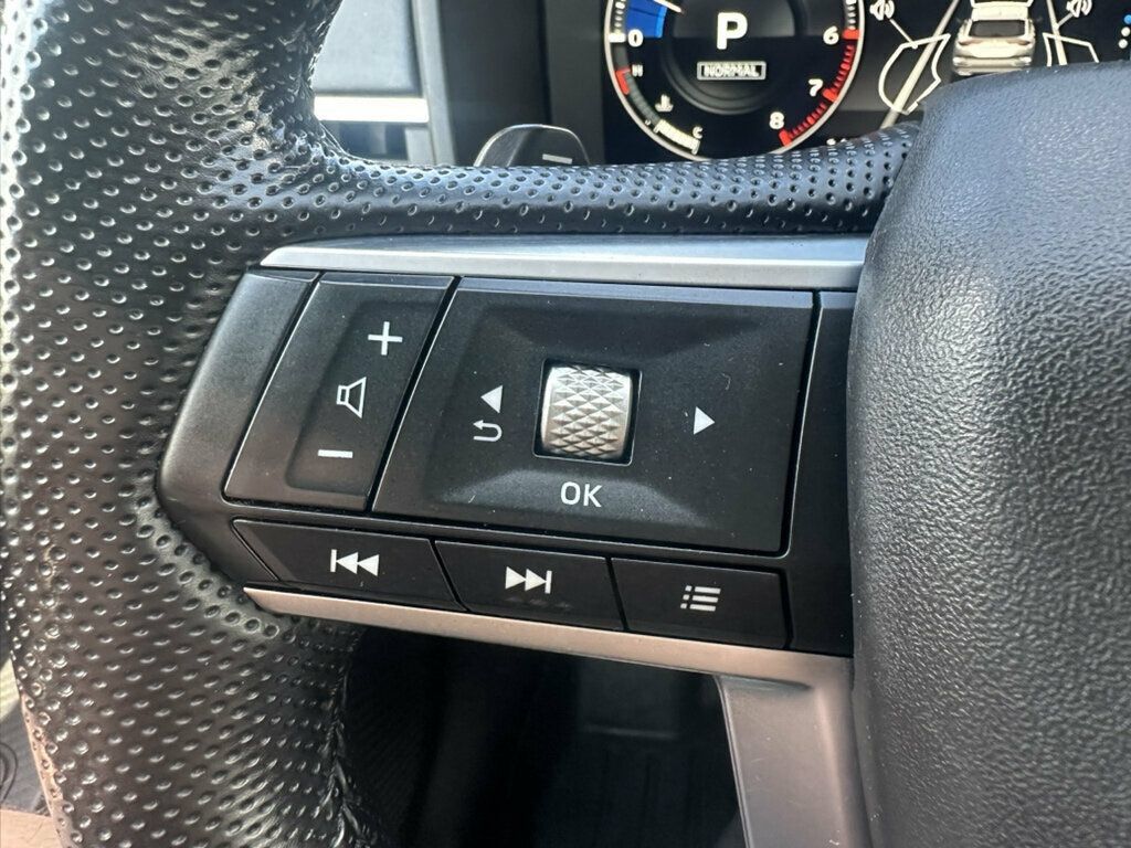 Used 2022 Mitsubishi Outlander SEL AWD/4WD image 15