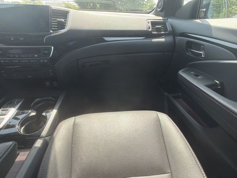 Used 2021 Honda Pilot Black Edition image 29