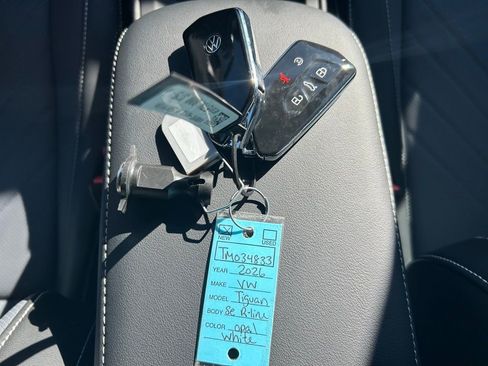 New 2026 Volkswagen Tiguan SE R-Line image 64