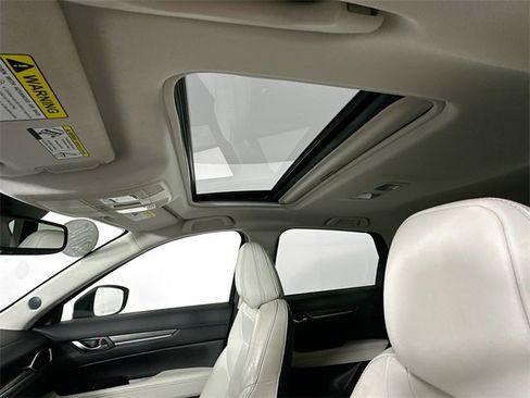 Used 2017 MAZDA CX-5 Grand Touring image 19