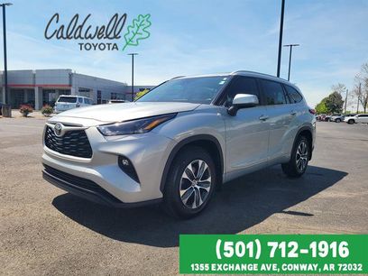 Used 2023 Toyota Highlander XLE