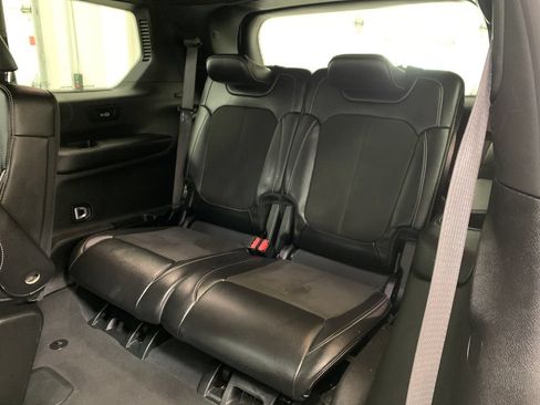 Used 2023 Jeep Grand Cherokee L Laredo AWD/4WD image 19