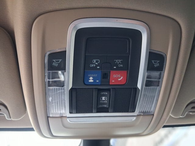 Used 2022 RAM 3500 Laramie AWD/4WD image 24