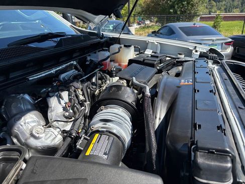 Used 2024 Chevrolet Silverado 2500 LTZ w/ LTZ Convenience Package image 14