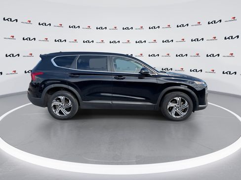 Used 2021 Hyundai Santa Fe SE FWD image 9