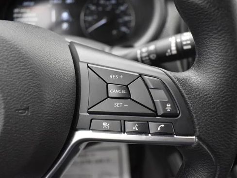 Used 2024 Nissan Kicks SV image 22