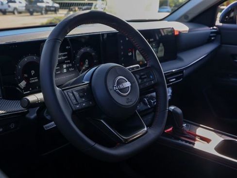New 2025 Nissan Kicks SR image 14