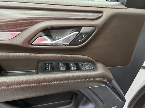 Used 2023 GMC Yukon Denali image 30