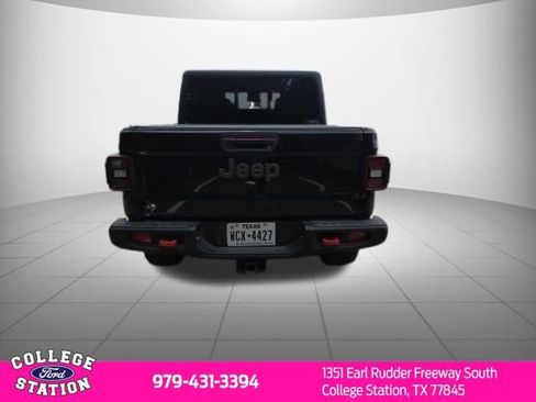 Used 2024 Jeep Gladiator Rubicon image 5