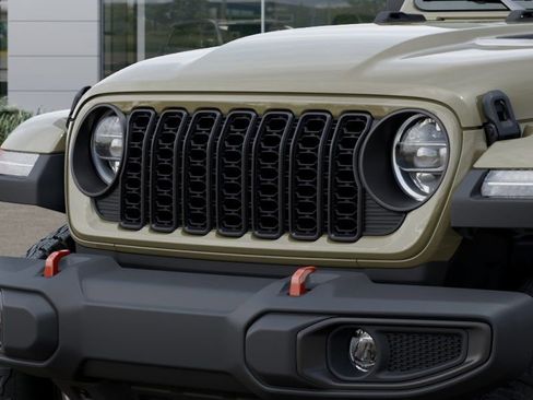 New 2026 Jeep Gladiator Rubicon w/ Steel Power Dome Hood Package AWD/4WD image 12