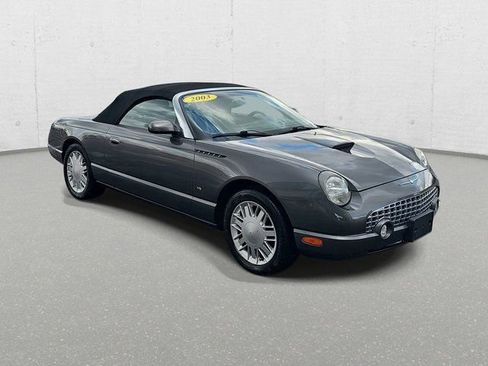 Used 2003 Ford Thunderbird image 3