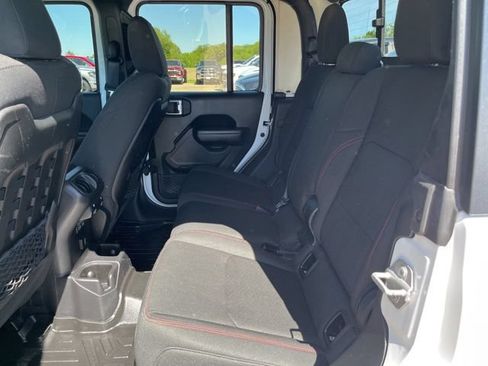 Used 2021 Jeep Gladiator Rubicon w/ LED Lighting Group AWD/4WD image 25