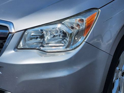 Used 2015 Subaru Forester 2.5i Premium AWD/4WD image 12
