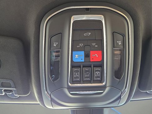 New 2026 Jeep Grand Cherokee Summit w/ Obsidian Package AWD/4WD image 21