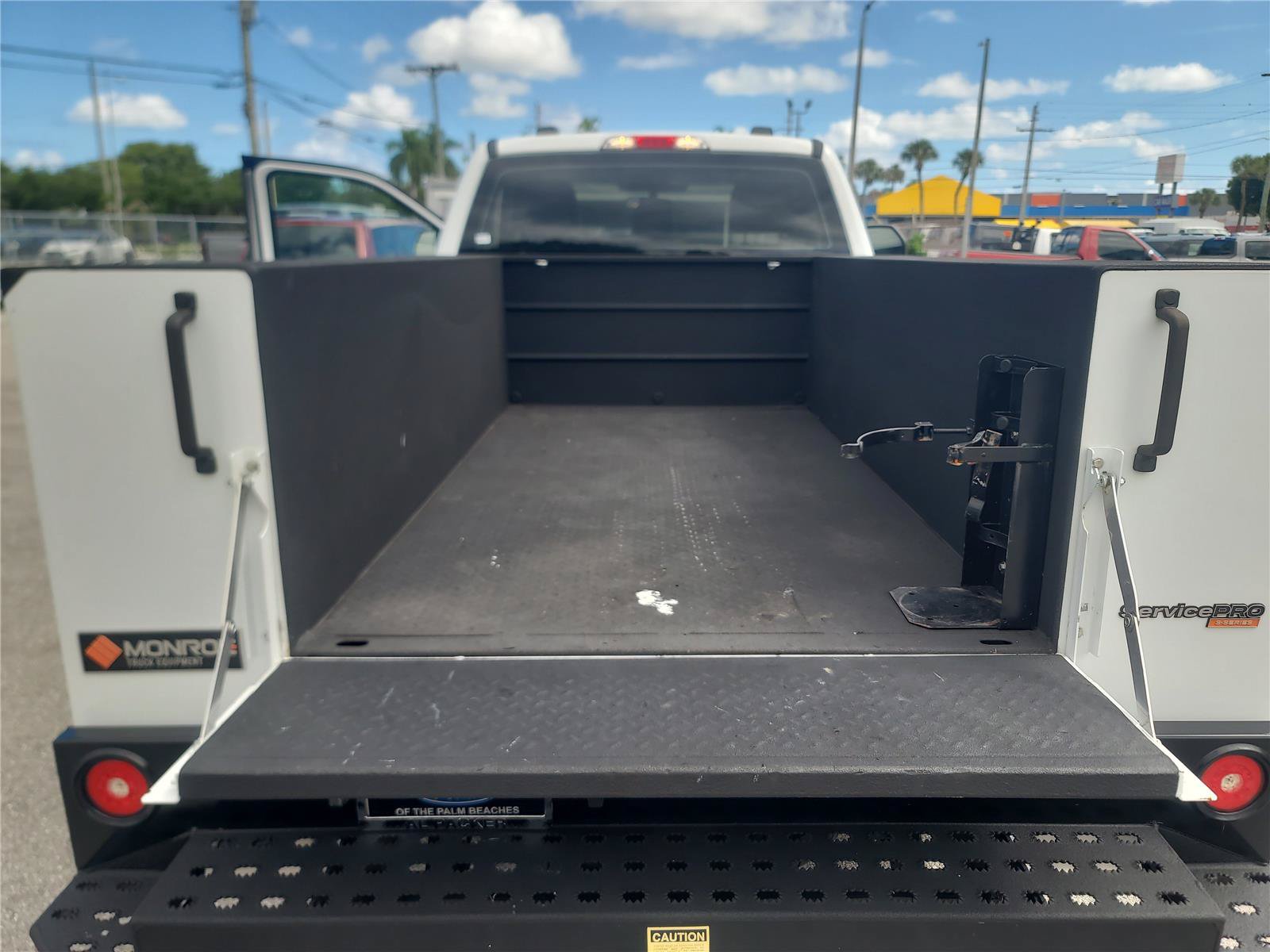 Used 2024 Ford F250 XL w/ XL Chrome Package RWD image 22