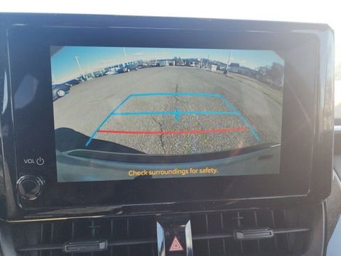 Used 2024 Toyota Corolla LE image 24