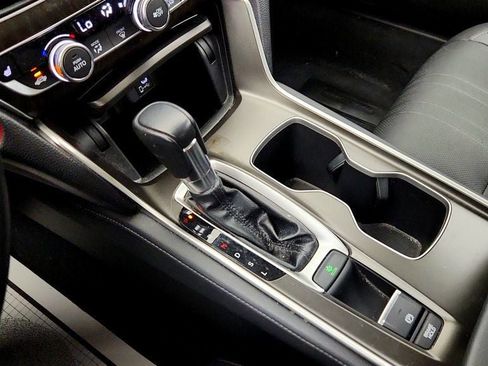 Used 2019 Honda Accord EX-L image 17