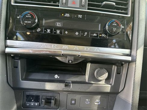 Used 2023 Nissan Armada SL image 29
