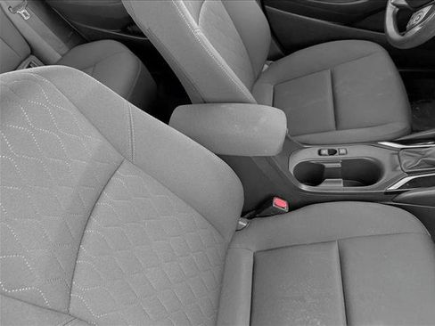 Used 2024 Toyota Corolla LE image 19