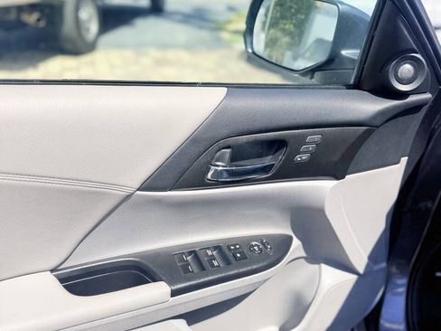 Used 2013 Honda Accord EX-L image 13