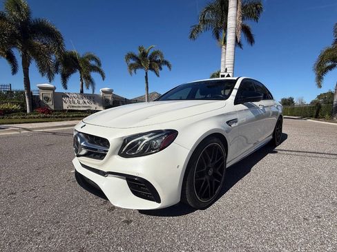 Used 2019 Mercedes-Benz E 63 AMG S image 3