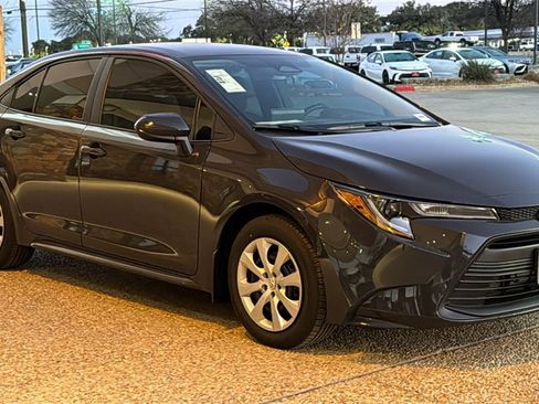 New 2026 Toyota Corolla LE image 3