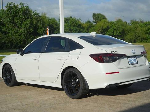 New 2026 Honda Civic Sport image 4
