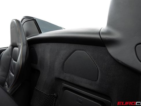 Used 2016 McLaren 675LT Spider RWD image 43