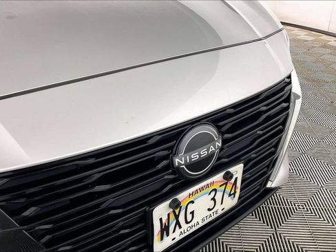 Used 2024 Nissan Altima 2.5 SV FWD image 30