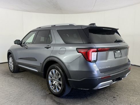 Used 2026 Ford Explorer Platinum AWD/4WD image 5