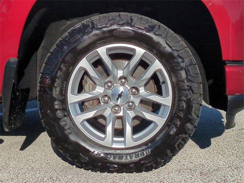 Used 2021 Chevrolet Silverado 1500 RST image 11