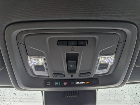 Used 2023 Chevrolet Silverado 1500 LTZ AWD/4WD image 20