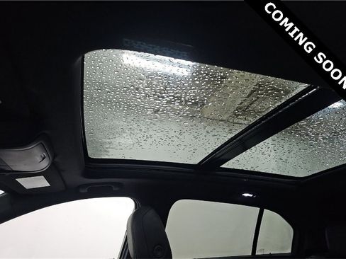 Used 2024 Cadillac XT4 Sport image 8