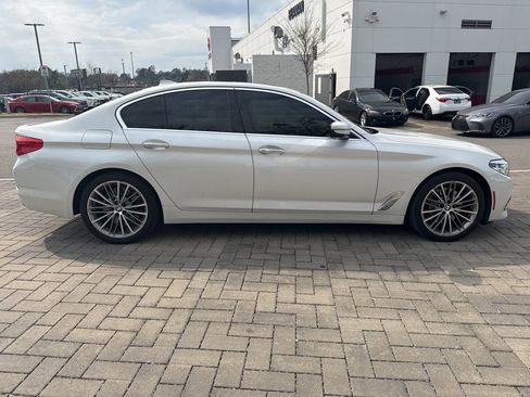 Used 2018 BMW 540i image 3