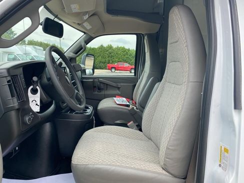 New 2024 GMC Savana 3500 Extended w/ Power Convenience Package image 9