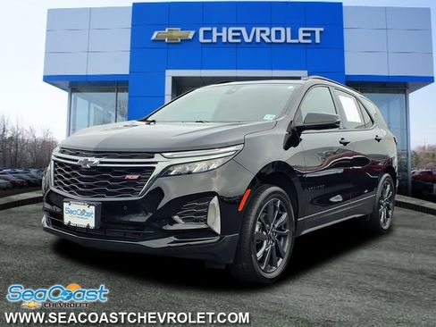 Certified 2023 Chevrolet Equinox RS w/ RS Leather Package image 3